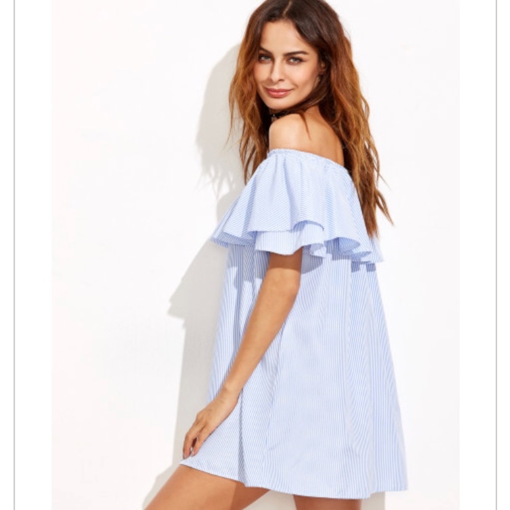 EUC Blue Striped Off-Shoulder Ruffle Mini Dress - Size S/M Nautical Summer Boho - Picture 6 of 9